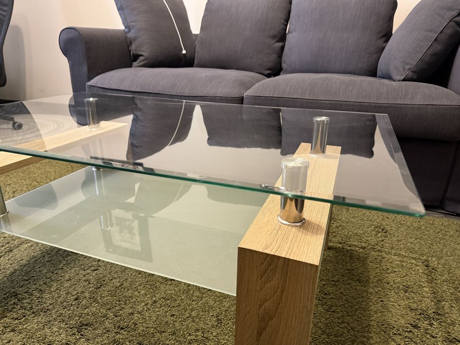 Стъклена Холна маса