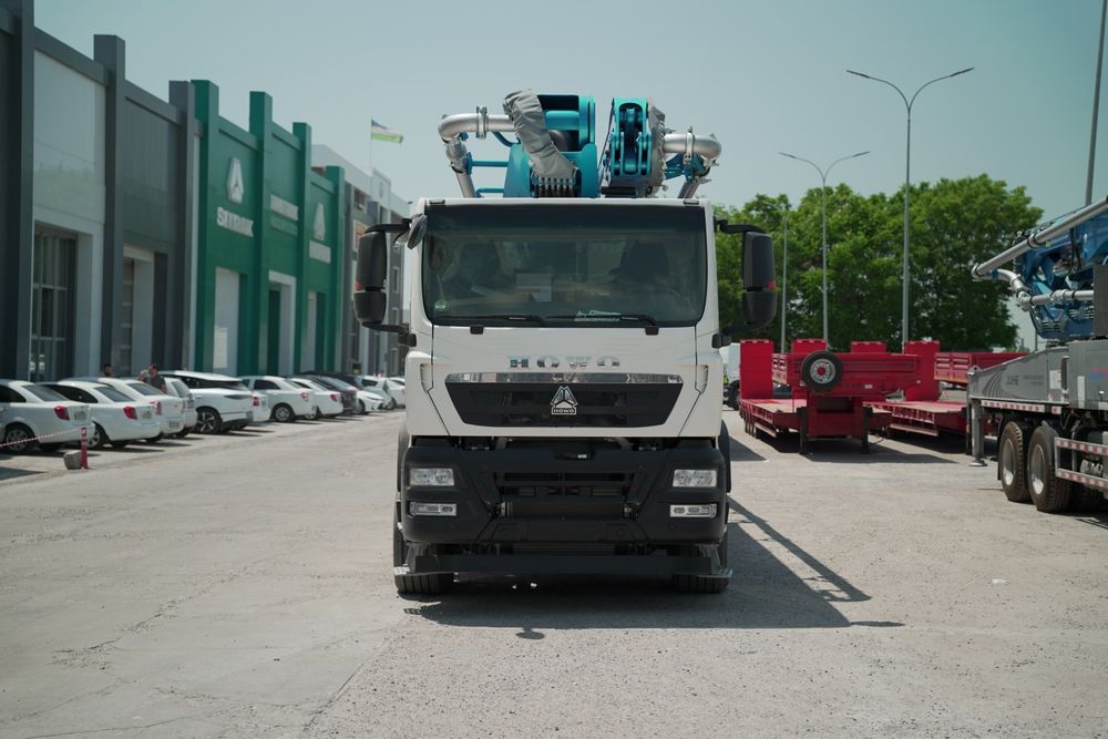 Jiuhe JH52 6×4 52м (Автобетононасос)