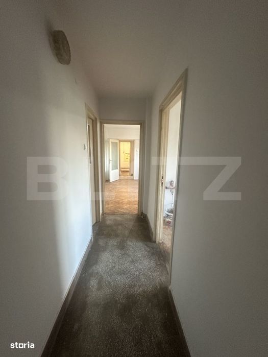 Apartament 4 camere, 79 mp utili, zona Micro 16