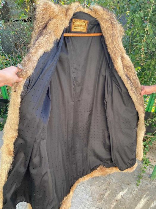 Haina de blana naturala de enot (lunga), vinted marca Comedian