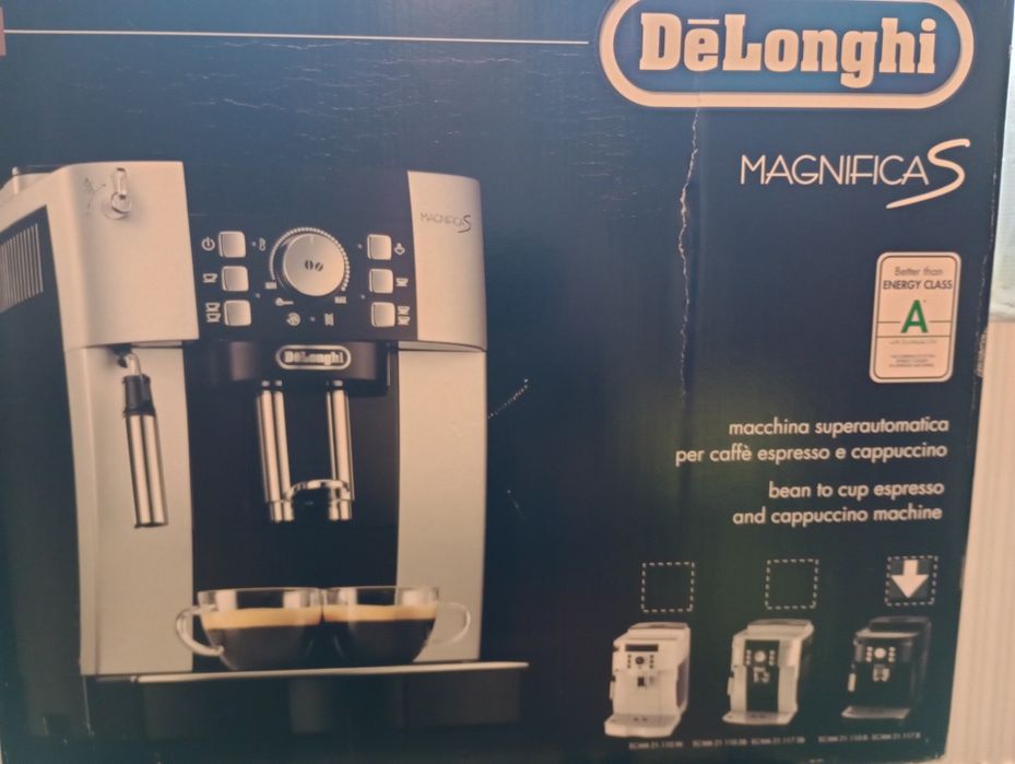 Aparat cafea Saeco sau DeLonghi