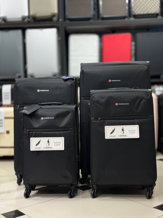 Ультра легкий чемодан XXL 90см