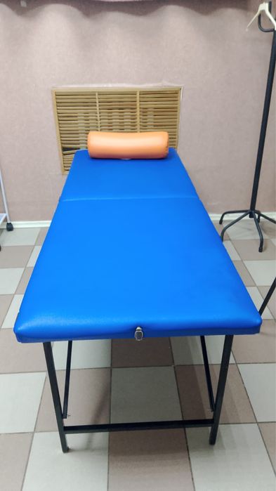 Кушетка для массажа складная