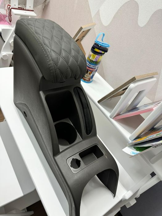 Продам Подлаконтик универсальный Ravon R-4 , Chevrolet Cobalt из очень