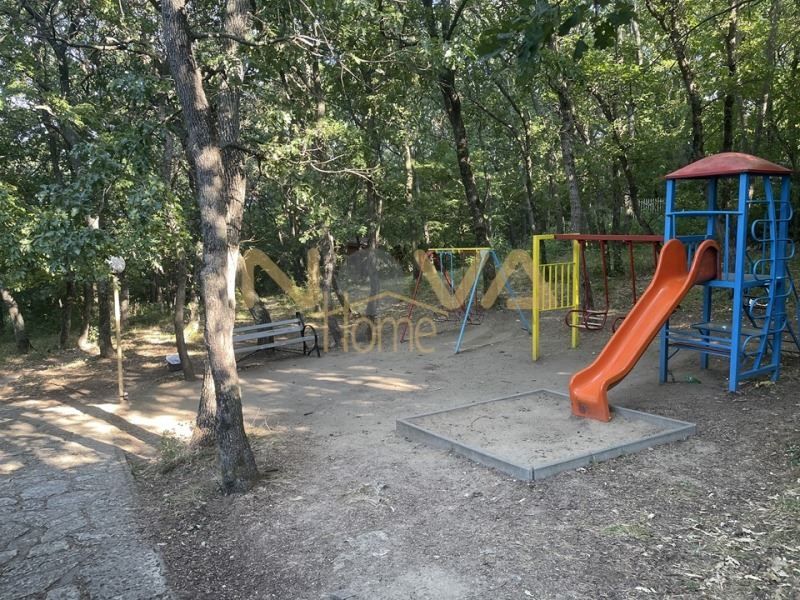 2-стаен в Варна, област-м-т Ален Мак площ 60 цена 93000