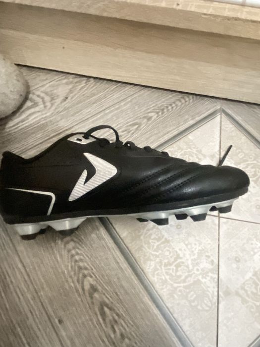 Оригинал бутсый  Demix