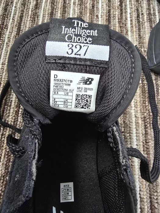 New balance 327 black