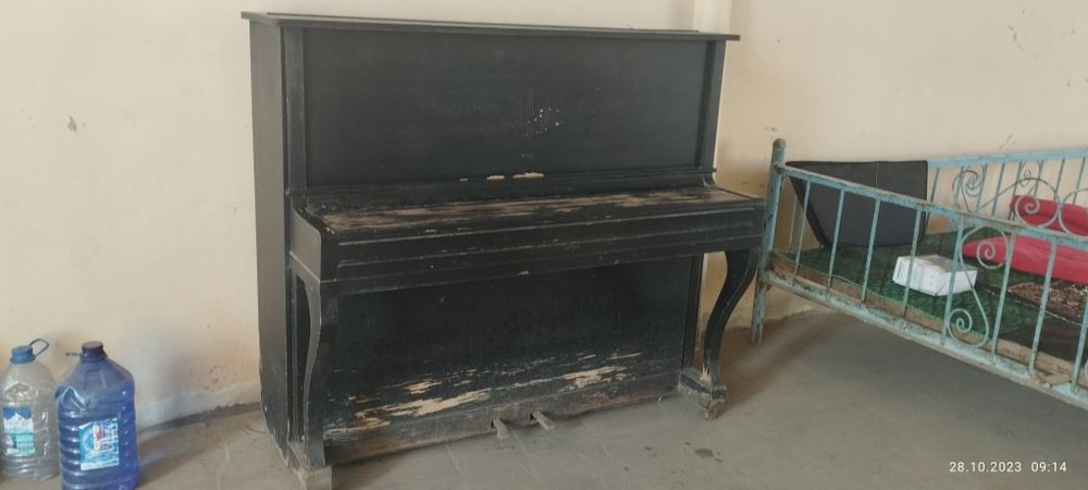 Belarus pianino sotiladi
