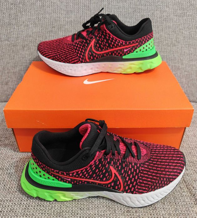 Nike Infinity React nr. 42, nr. 44