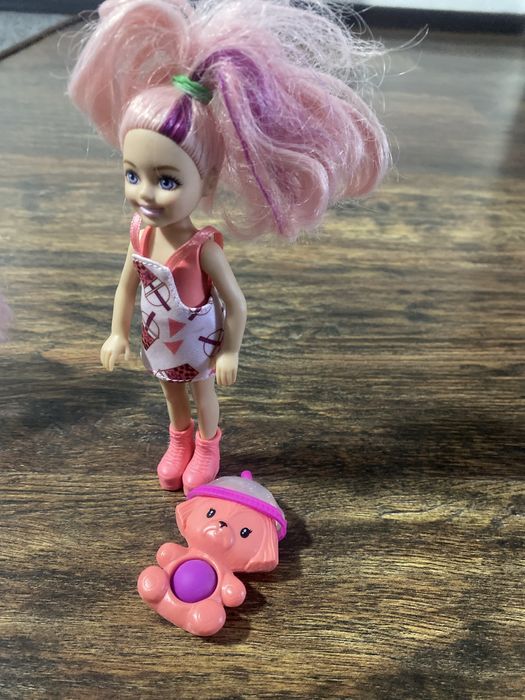 Papusi barbie fetite