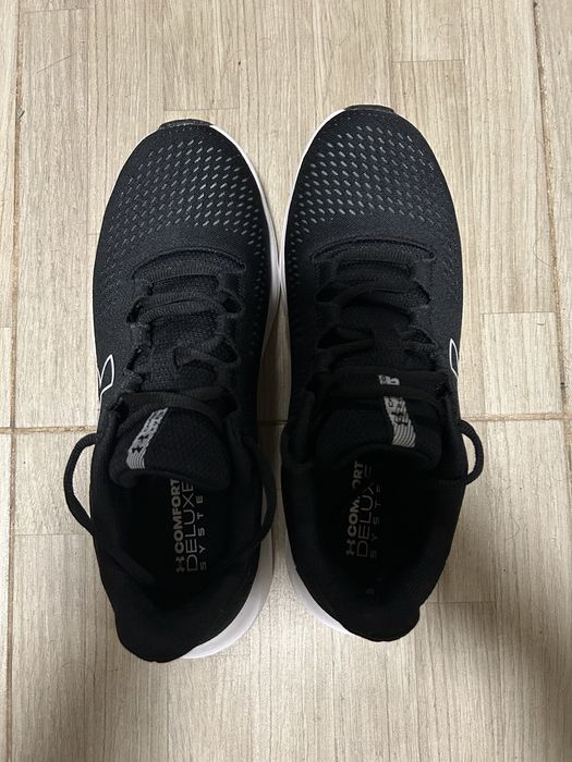 Under armour обувки