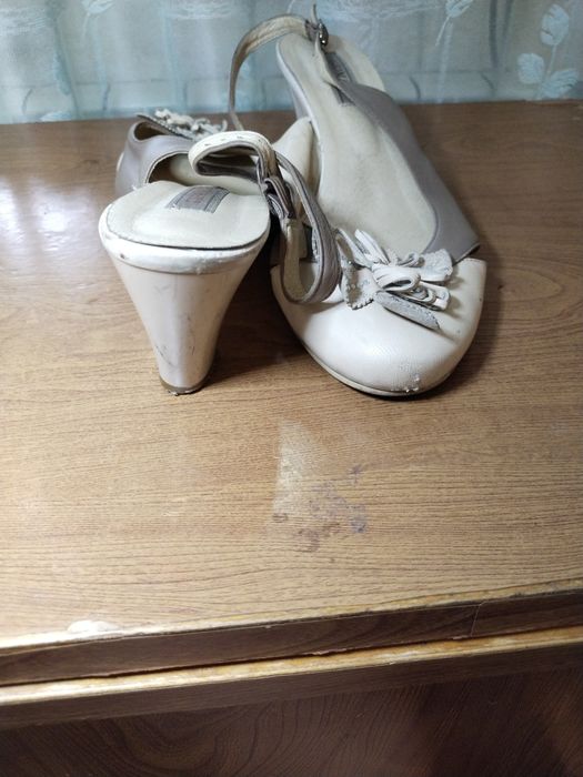 Обувь большого размера