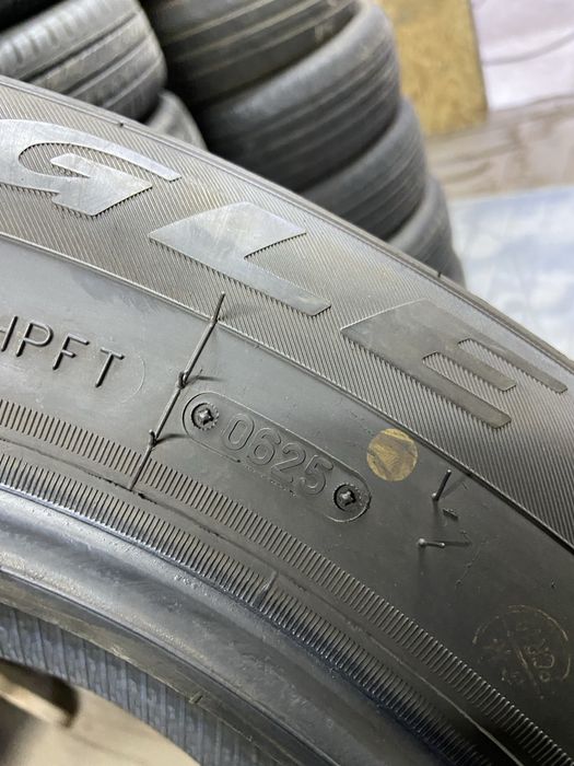 Продам Шины 235/60/18 летние