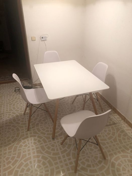 Vând apartament 3 camere central