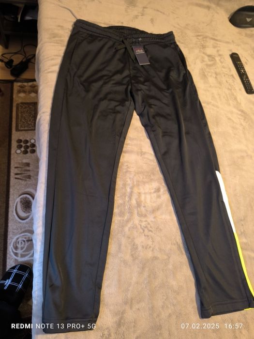 FILA  долнище размер L