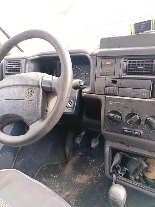 VOLKSWAGEN Caravelle 0 — imagine 3