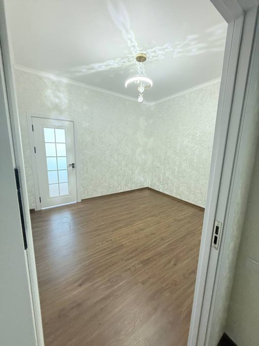 5 qavatda joylashgan.