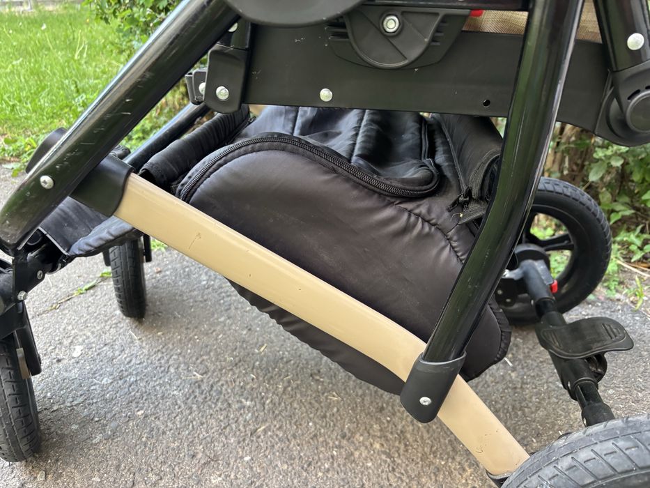 Carucior 3 in 1 bej/gri - ingrijit, curat in state foarte buna