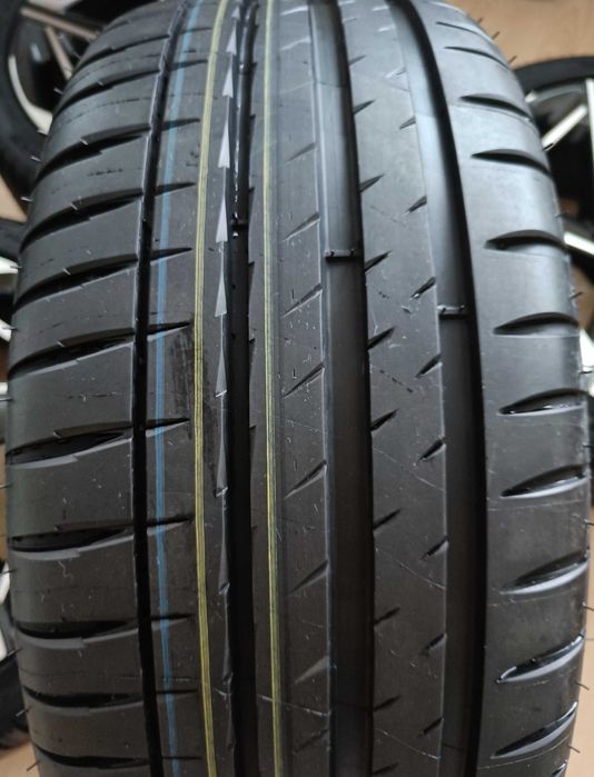 Hyundai N-line 18-ки джанти с гуми 225 40 18 Michelin