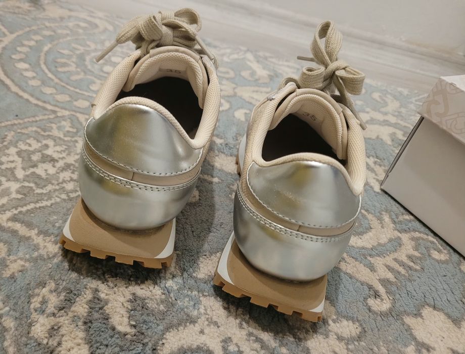 Adidasi Liu Jo 35 noi