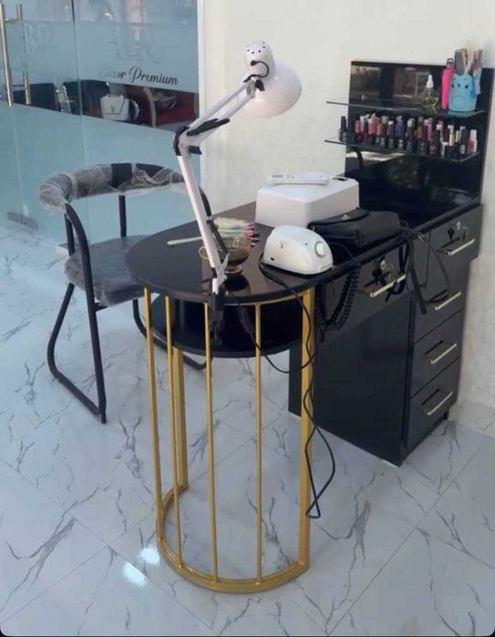 Salon jihozlari hammasi yangi Srochno sotiladi