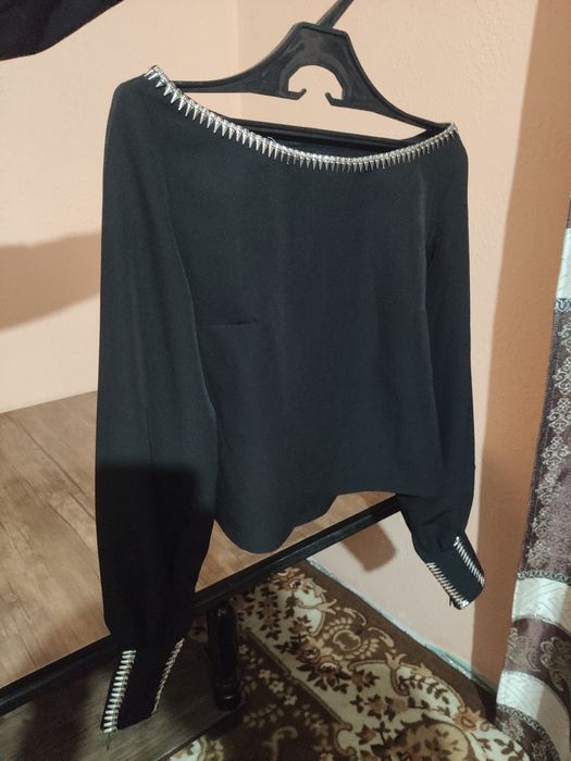 Байрамла учун кофта юбка