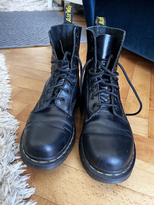 Dr. Martens кожени кубинки