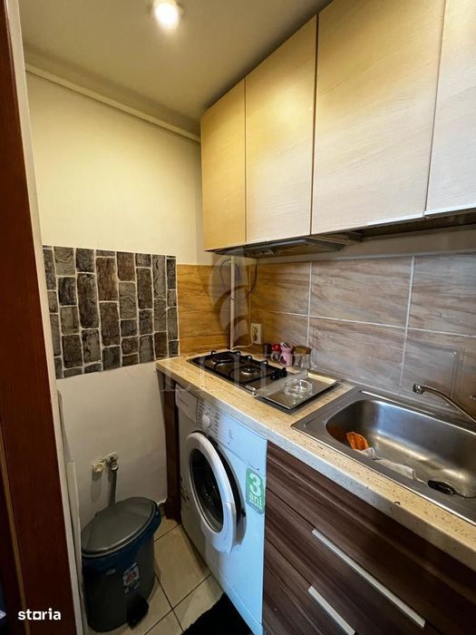 Apartament o camera în zona MAGAZINUL CENTRAL — fotografia 1