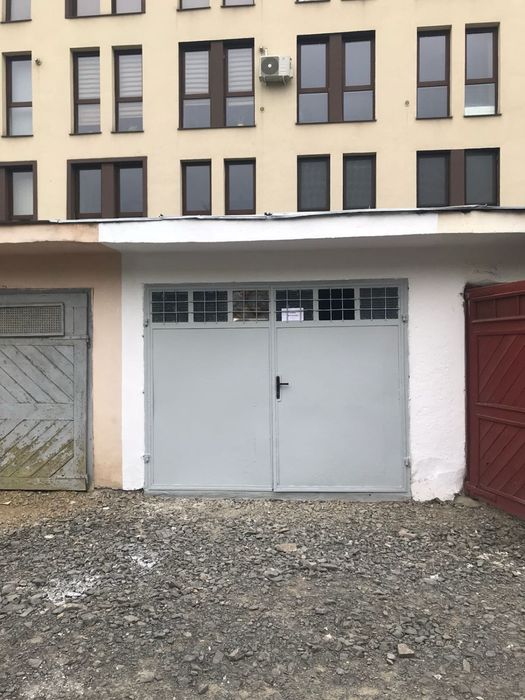 Vand garaj Baia Mare