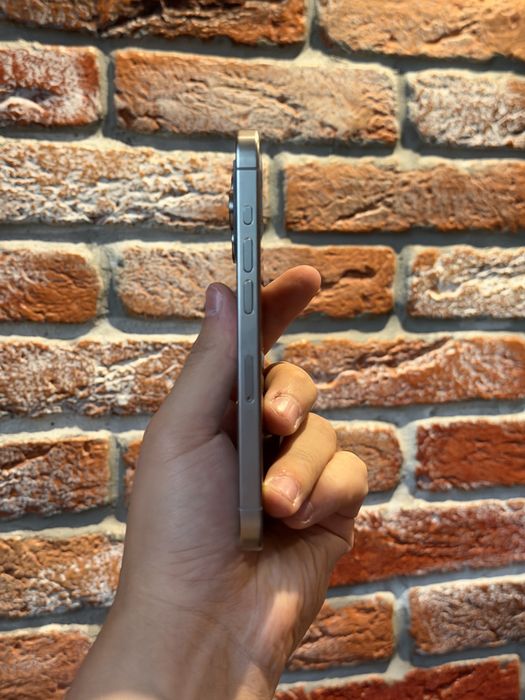 iPhone 15 Pro 128GB