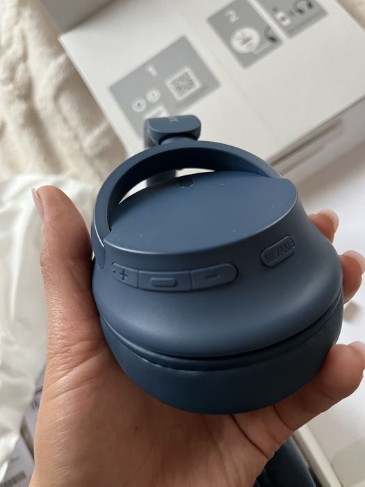 Новые наушники Sony