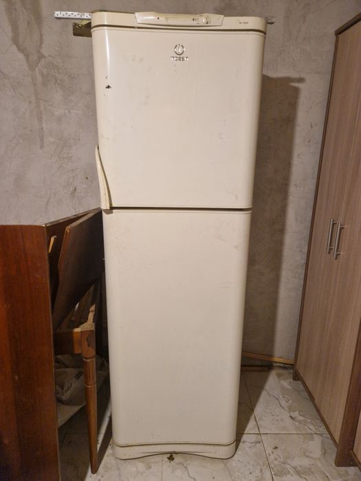 Холодильник, стиральная машина