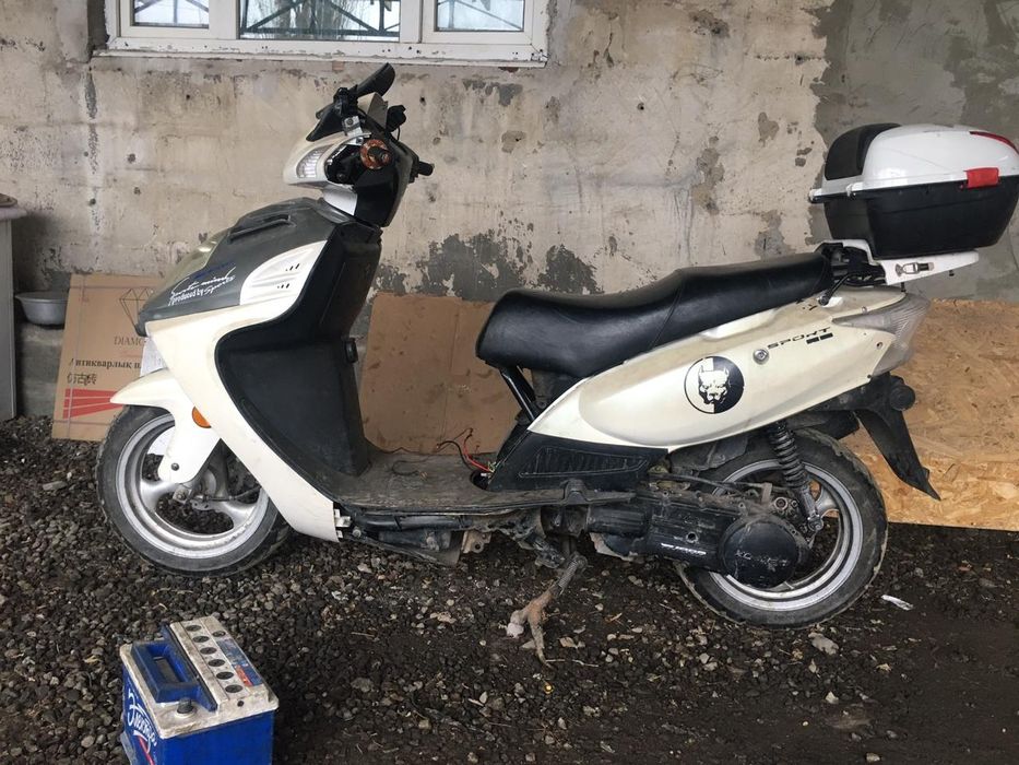Продам скутер, на ходу,