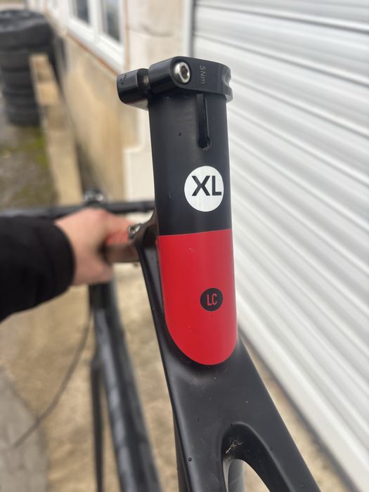 Карбонова рамка Ghost