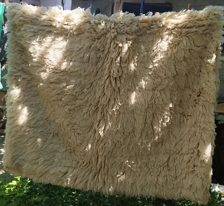 Китеници за ъглови легла и спалня