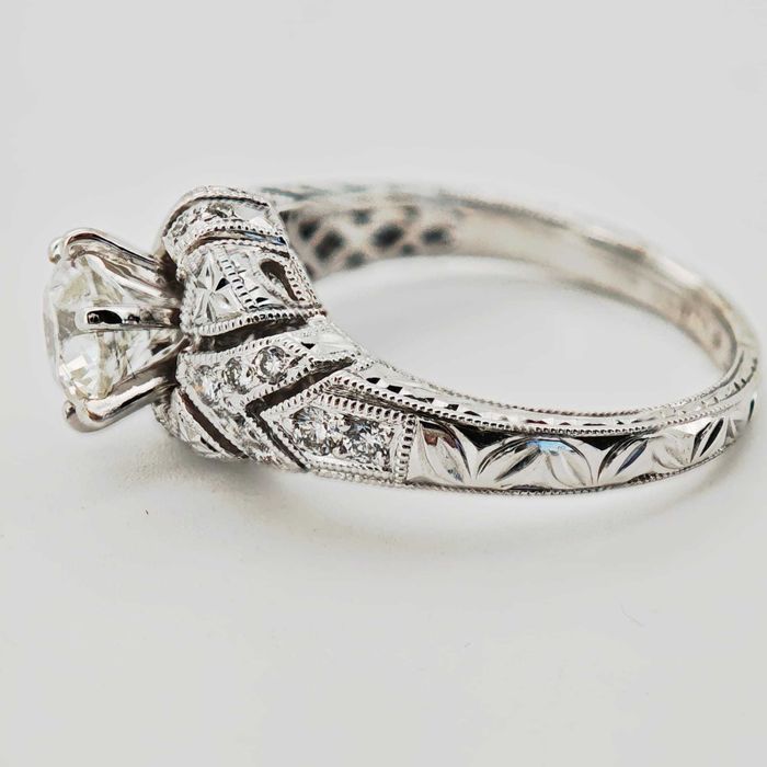 Inel aur 18k cu diamante 1ct