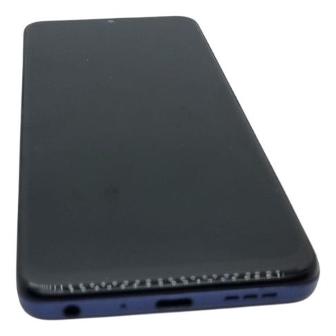 TCL 408 смартфон