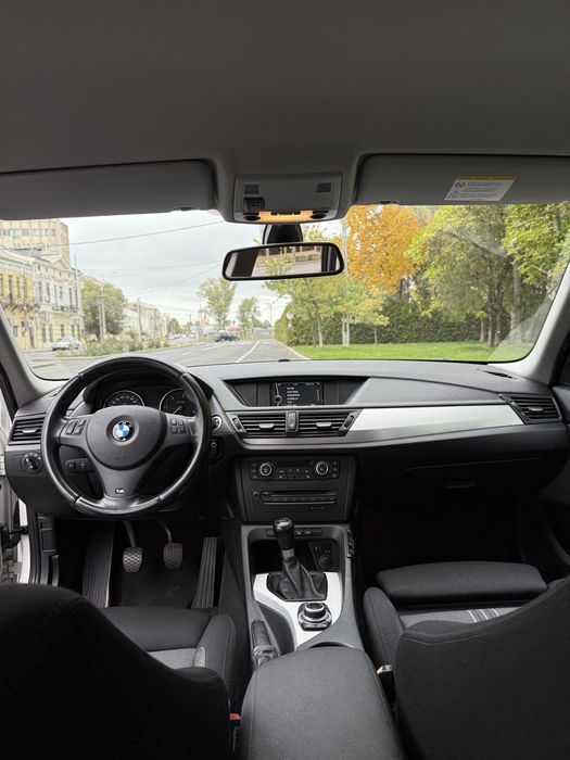 BMW X1 2012 — imagine 4