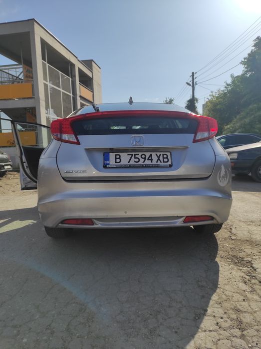 Продавам Honda Civic 2.2 i-DTEC