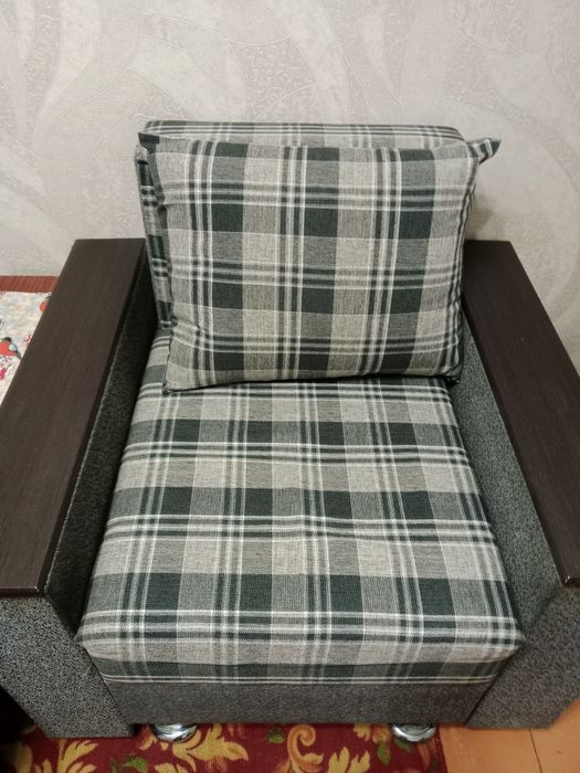 Продам тройку...