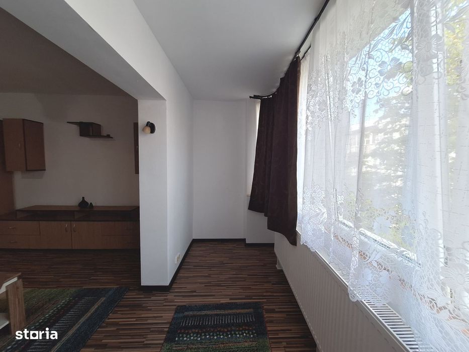Apartament cu 1 camera-complet renovat-centrala proprie-38 mp utili-Fr