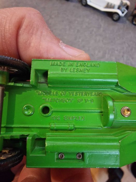 Метални колички произведени в Англия