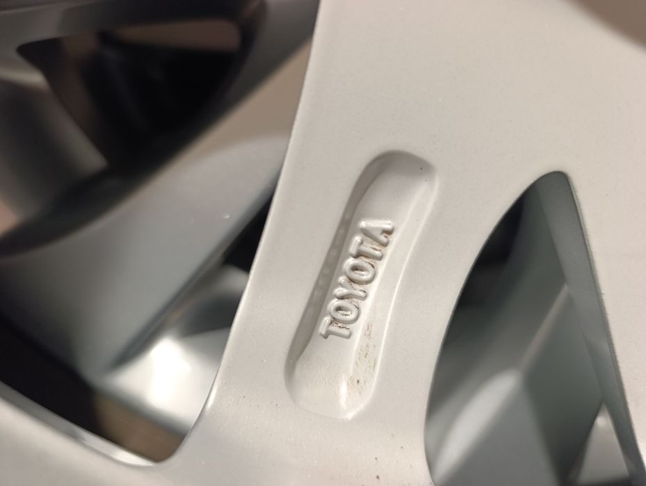 Оригинални джанти 16 цола за TOYOTA