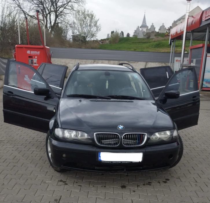 Far BMW 318D E46 touring an 2004 dezmembrari BMW