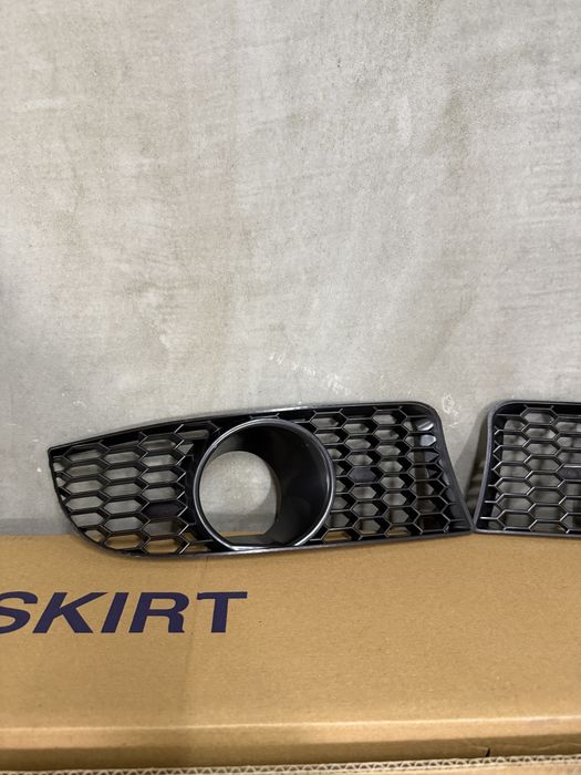 Решетки за халогени BMW E90/E92/E92 M3