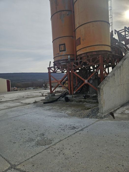 Бетонов възел със лиценз