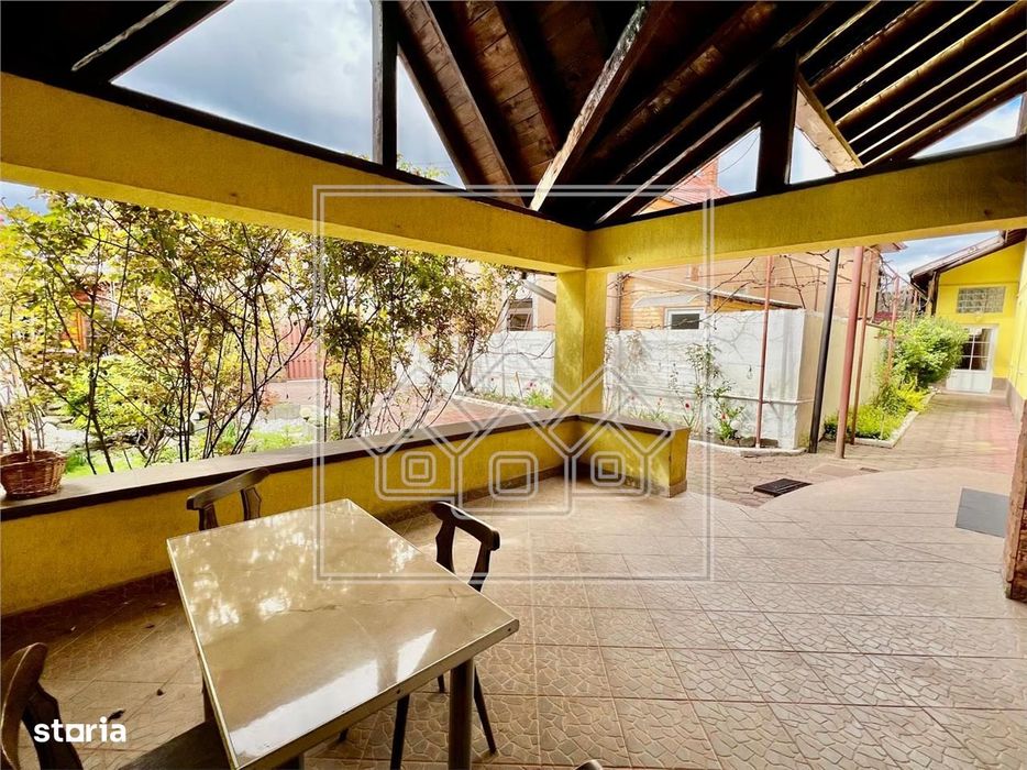 Casa individuala - 5 camere, 184 mp, acces auto - Dumbravii