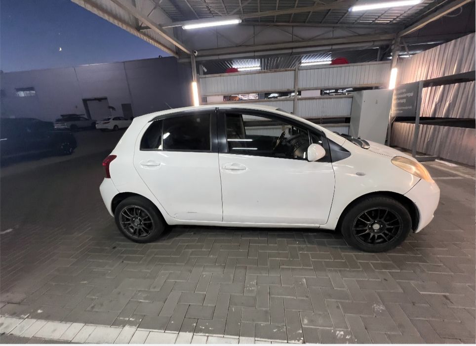 Продам Toyota Yaris