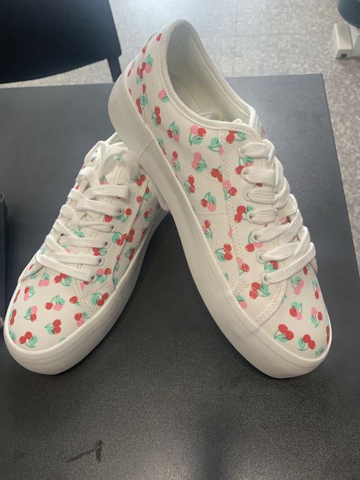 Кецове 40 размер нови