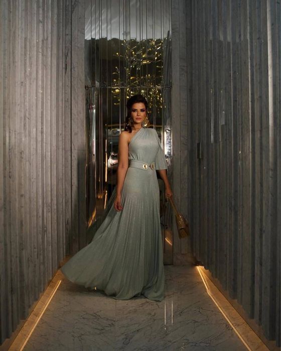 Рокля Elisabetta Franchi